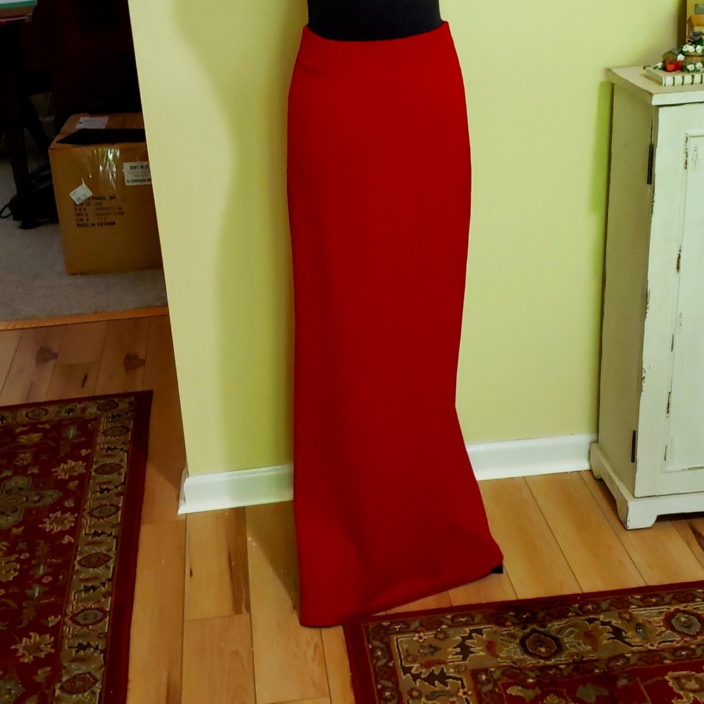 St John full length knit skirt